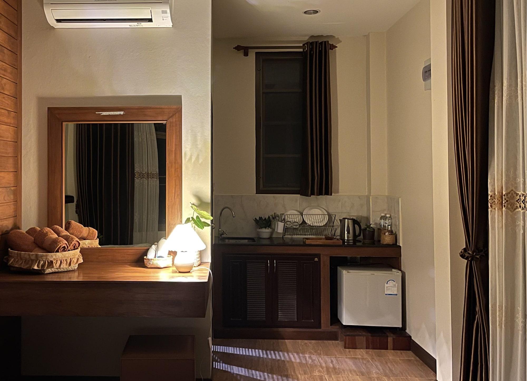 Lantala Residence Takua Thung Esterno foto